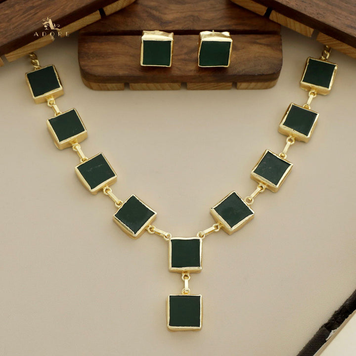 Velora Square Raw Stone Neckpiece With Stud