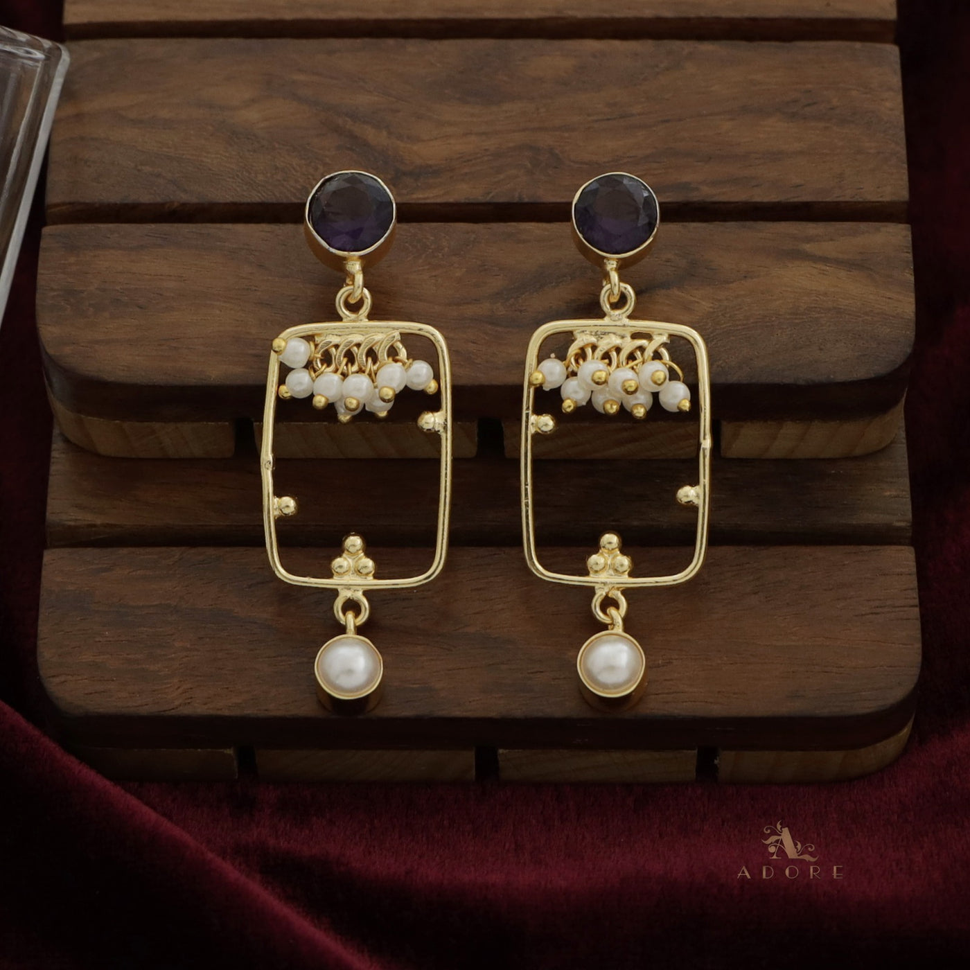 Dimple Glossy Rectangle Cluster Pearl Earring