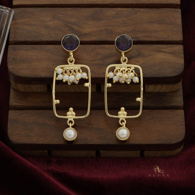 Dimple Glossy Rectangle Cluster Pearl Earring
