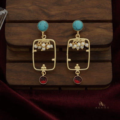 Dimple Glossy Rectangle Cluster Pearl Earring