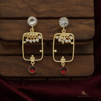 Dimple Glossy Rectangle Cluster Pearl Earring