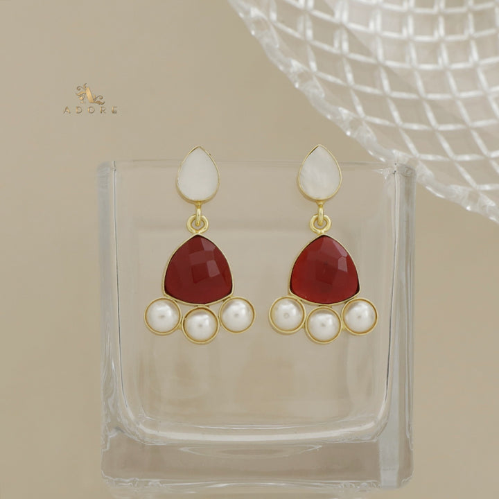 MOP Glossy Curvy Triangle Tri Pearl Earring