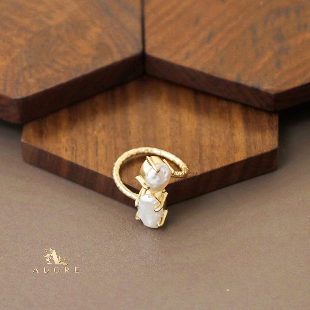 Textured Baroque + Oval Glossy Ring