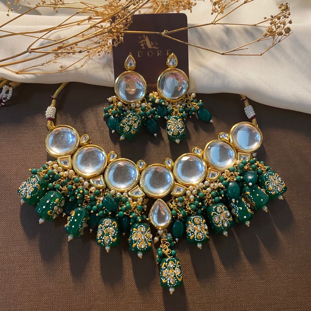 Kundan neck best sale piece