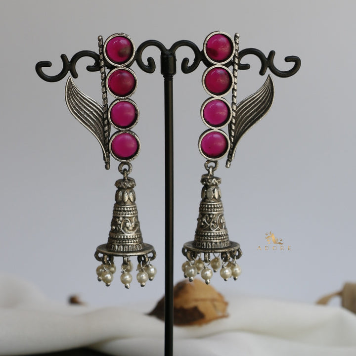 Gaudric Tope Pearl Earring
