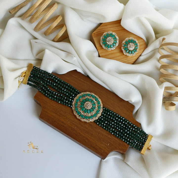 Darmika Choker With Earring