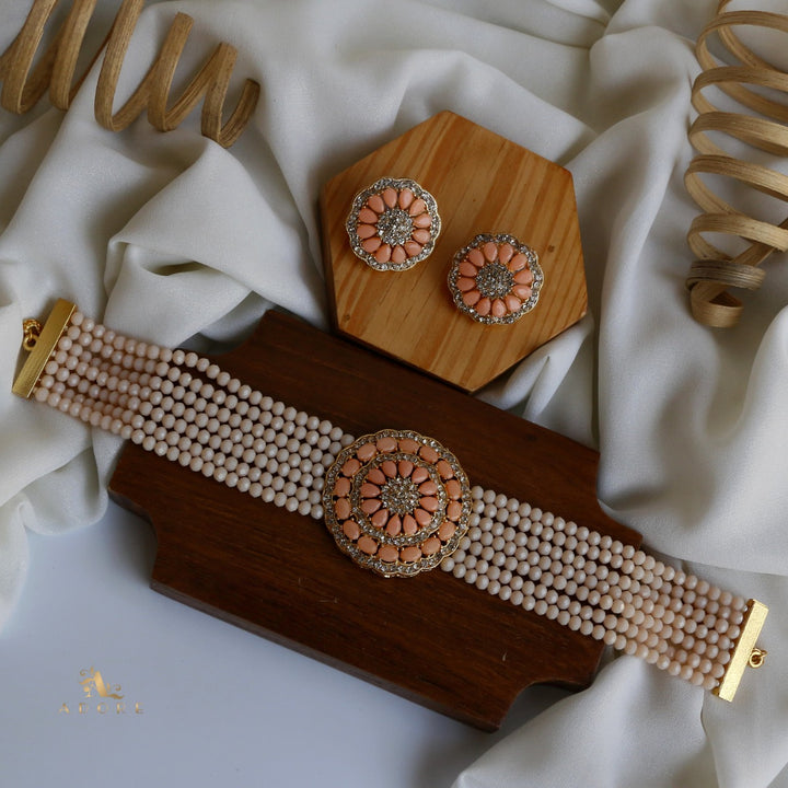 Darmika Choker With Earring