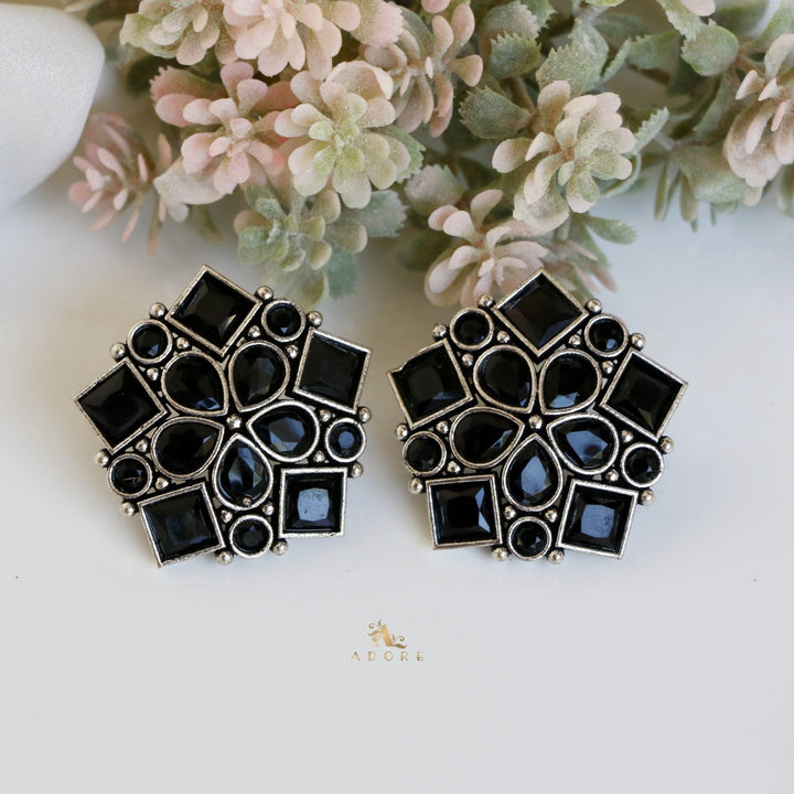 Oberon Pentagon Earring