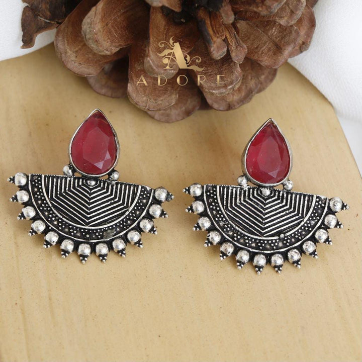 Nobiya Semi Circle Earring