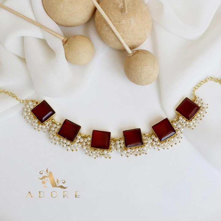 Trina 6 Glossy Square With Pearl Short Neckpiece/Choker