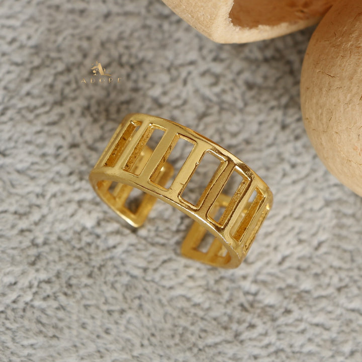 Gold Colonnade Ring