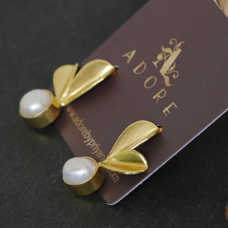 Golden Half Flower Baroque Earrings