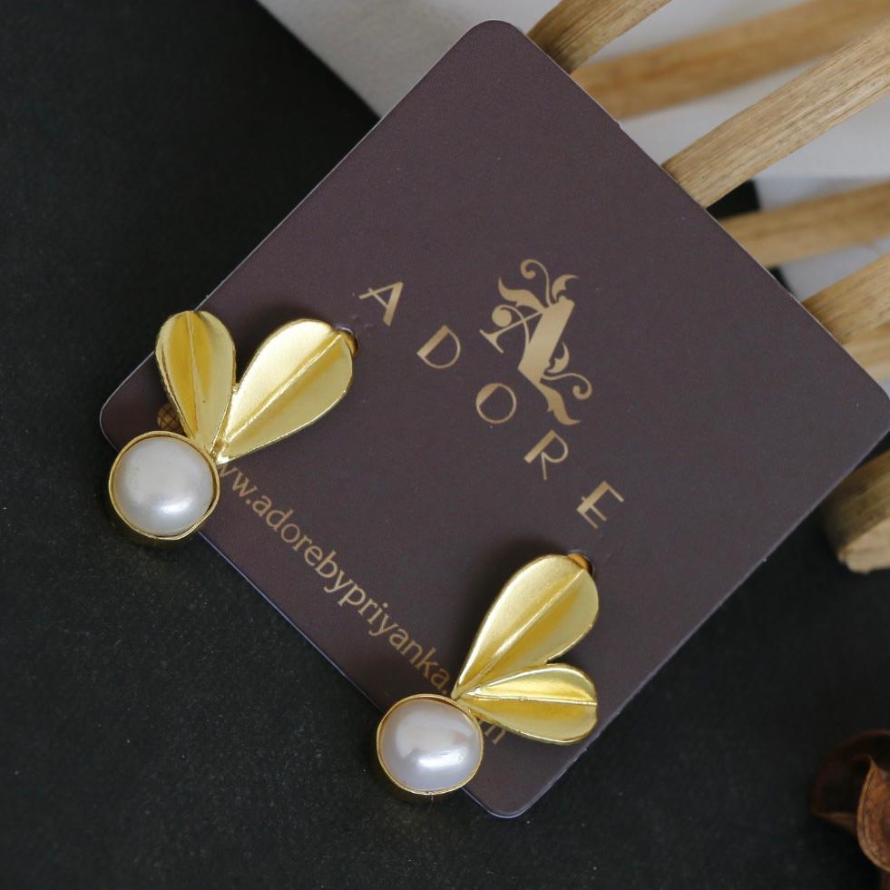 Golden Half Flower Baroque Earrings