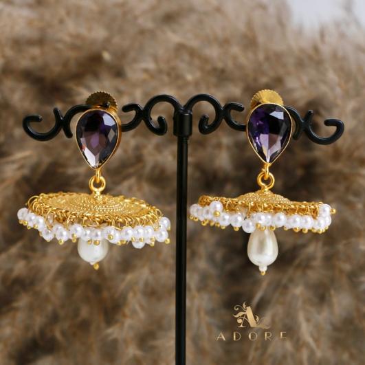 Manviya Top Glossy With Pearl Jhumka