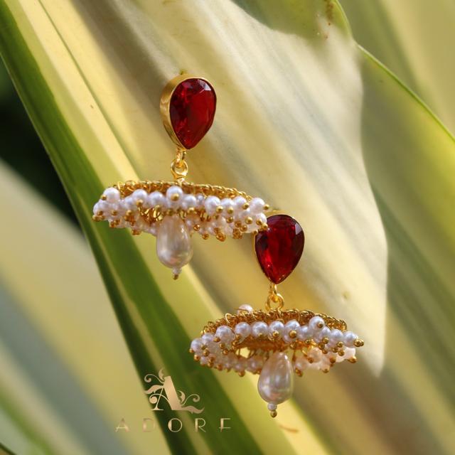 Manviya Top Glossy With Pearl Jhumka