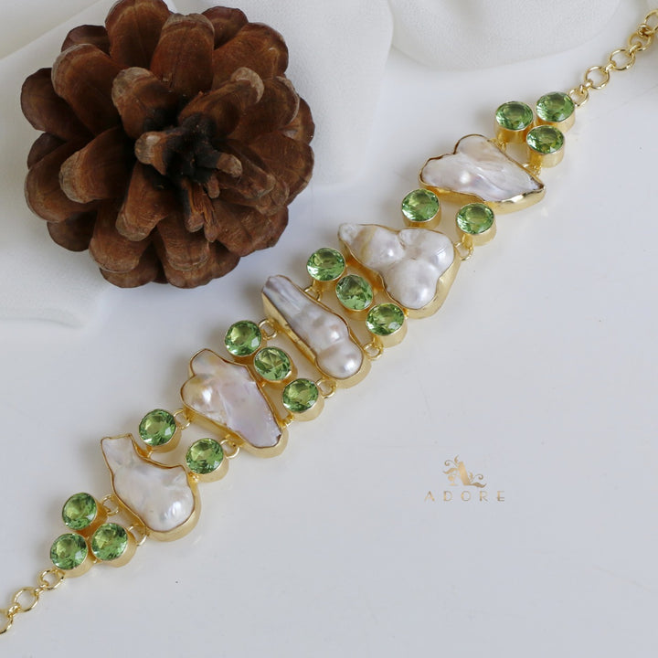 Baroque Pearl Skydive Choker