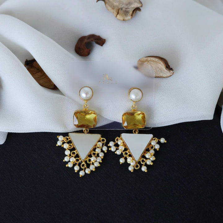 Cinderella MOP Earring