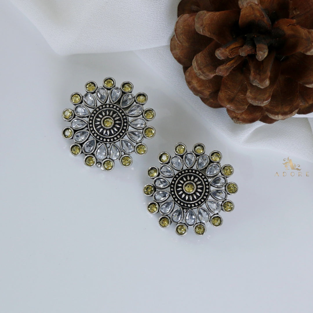Thamasya Earrings