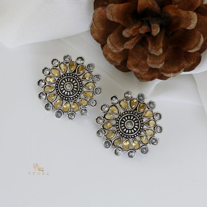 Thamasya Earrings