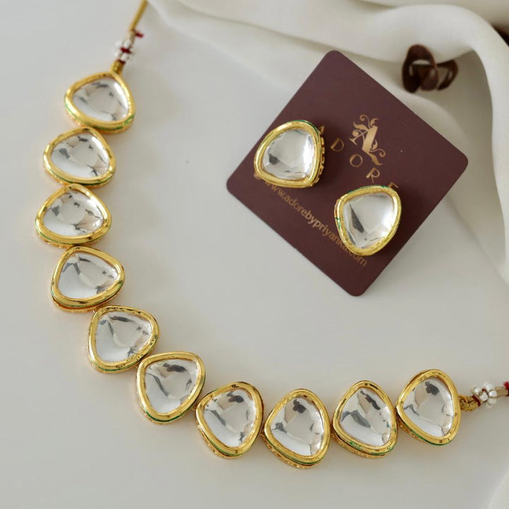 Devyanshi Kundan Neckpiece With Earring