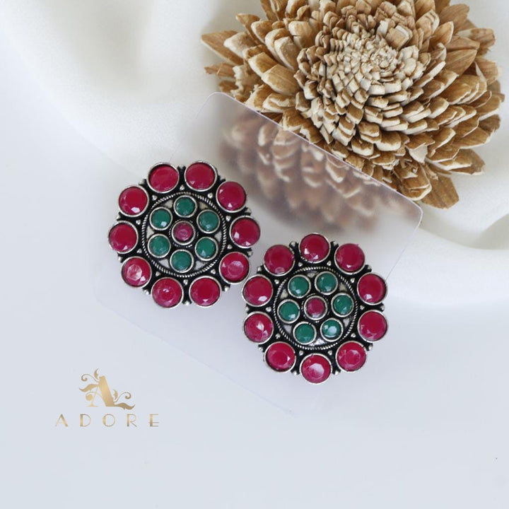 Banaz Glossy Earring