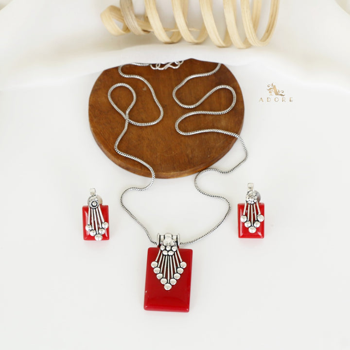 Valena Neckpiece With Earring