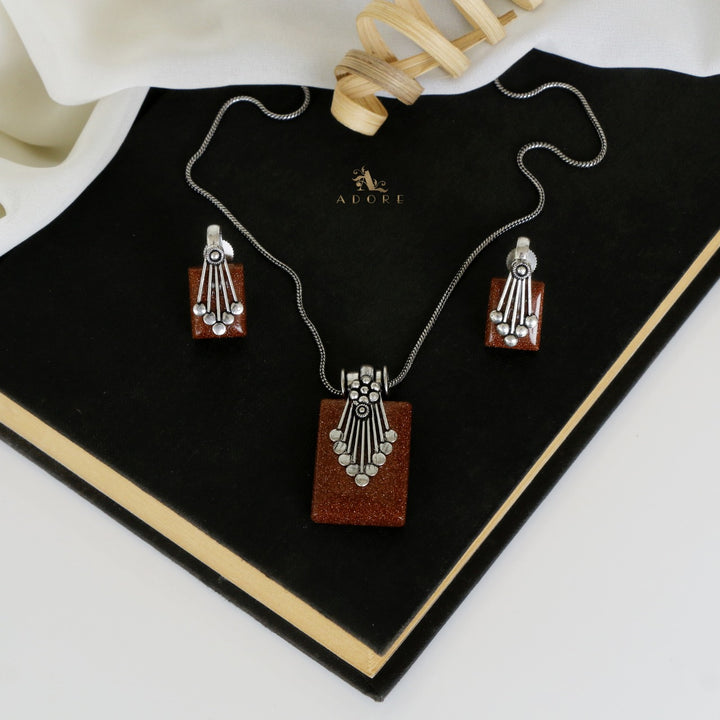 Valena Neckpiece With Earring