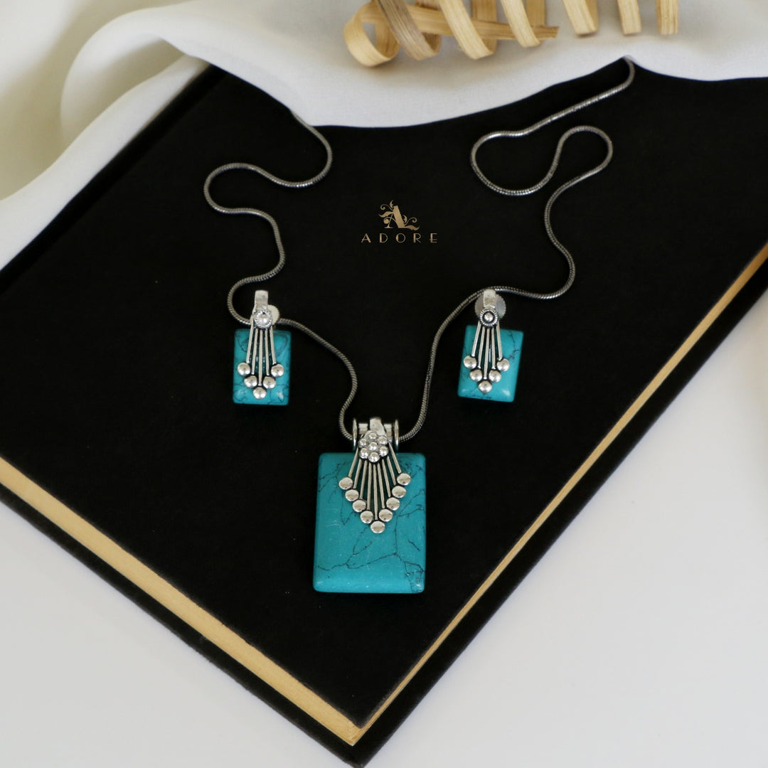 Valena Neckpiece With Earring