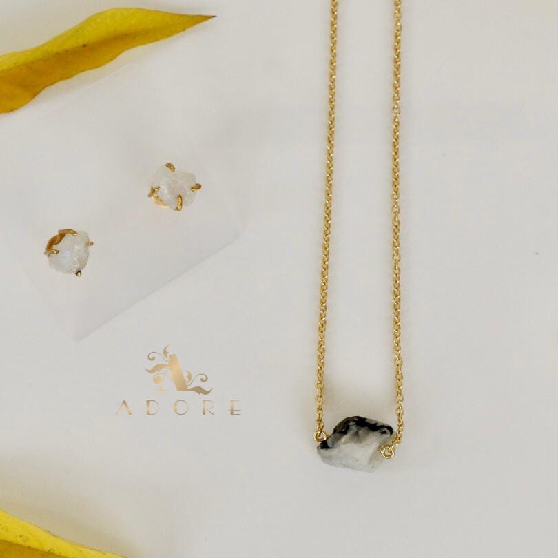 Libas Neckpiece With Earring