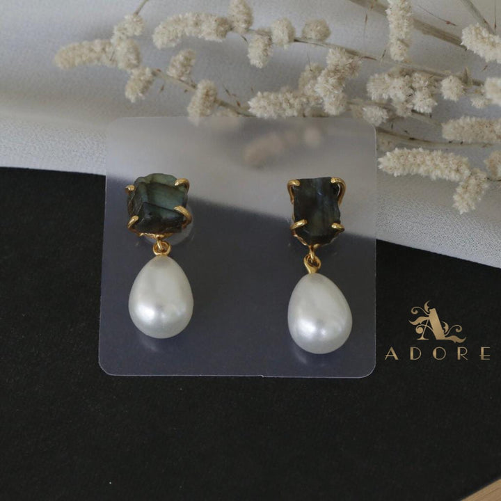 Dhurina Raw Stone Pearl Drop Earring