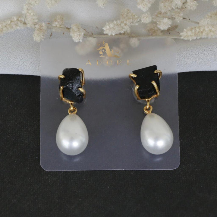 Dhurina Raw Stone Pearl Drop Earring