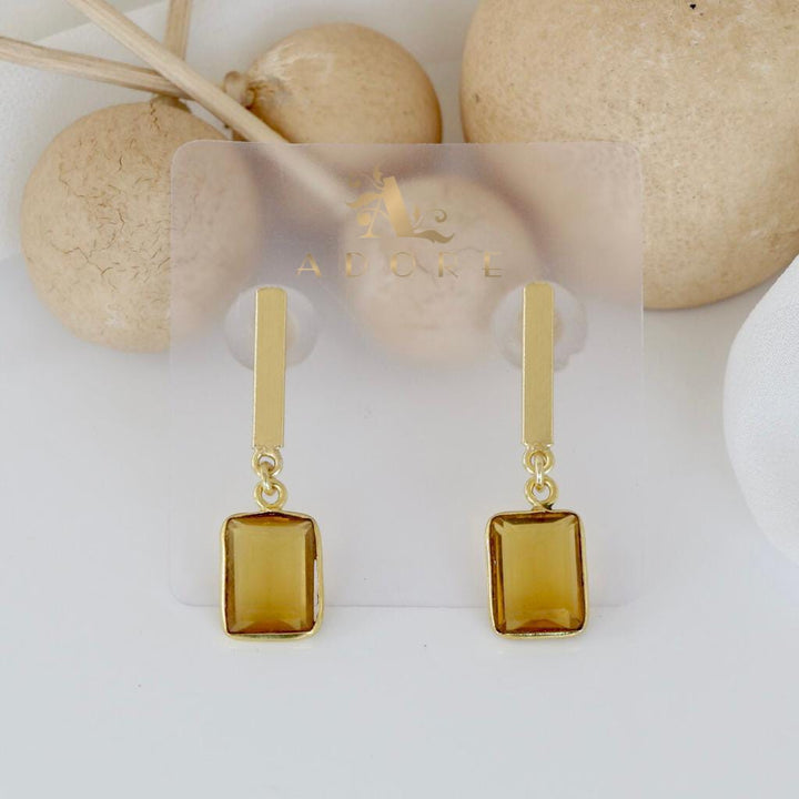 Thanviya Rectangle Glossy Earring