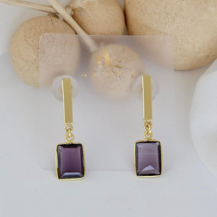 Thanviya Rectangle Glossy Earring