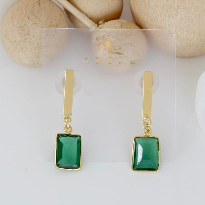 Thanviya Rectangle Glossy Earring