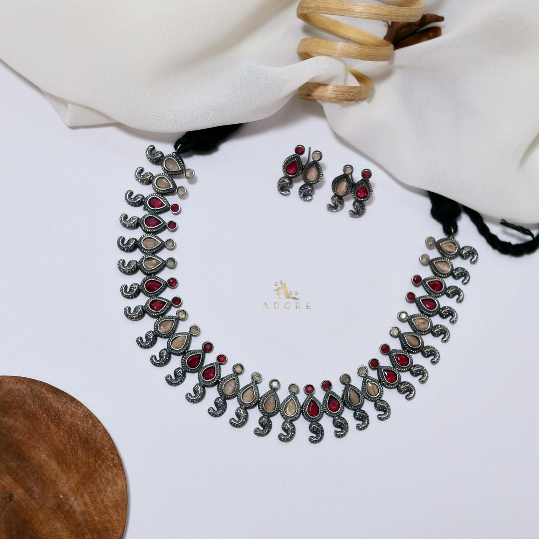 Hyati Neckpiece With Earring
