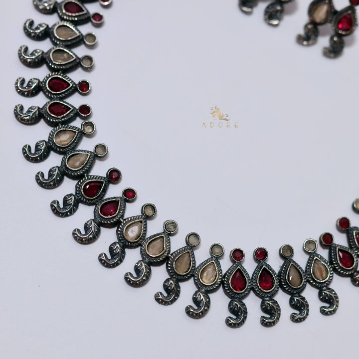 Hyati Neckpiece With Earring