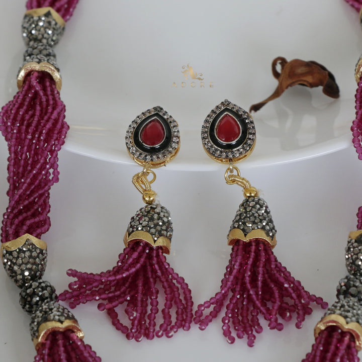 Vihaya Neckpiece With Earring
