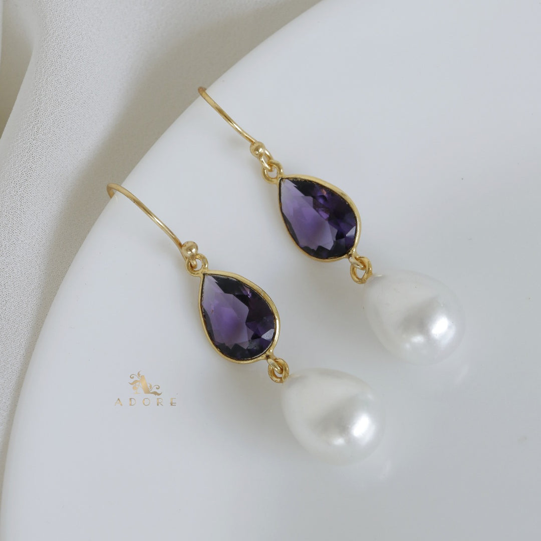 Ziora Glossy With Pearl Drop Earring