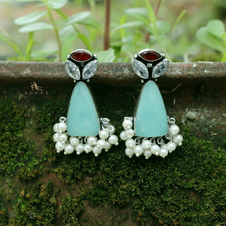 Siera Glossy With Pearl Earring