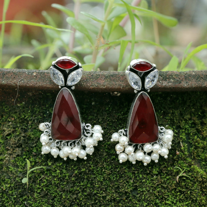Siera Glossy With Pearl Earring