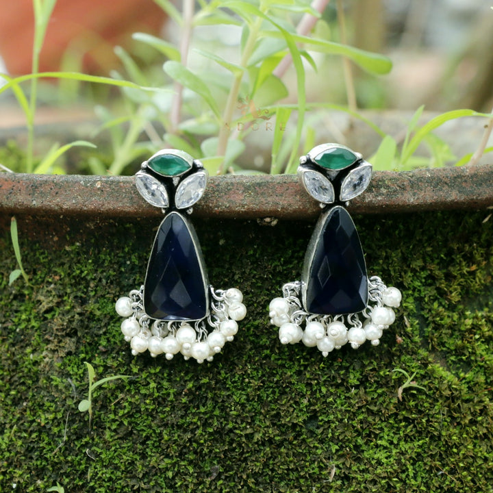 Siera Glossy With Pearl Earring