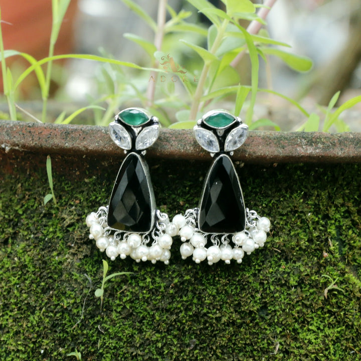 Siera Glossy With Pearl Earring