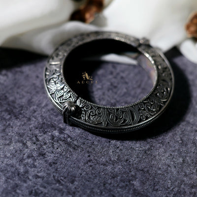 Mehantha Kada Bangle