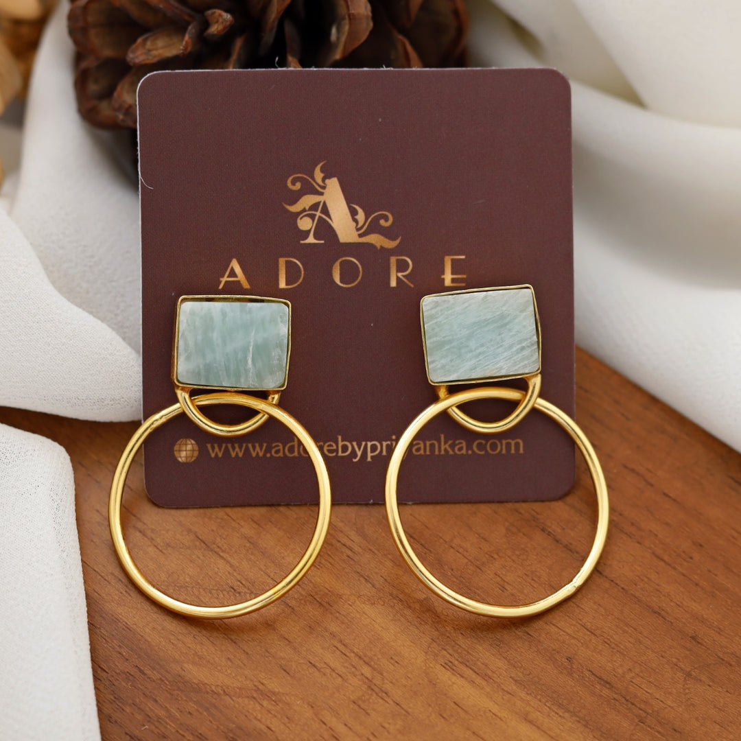 Naara Golden Circle Earring