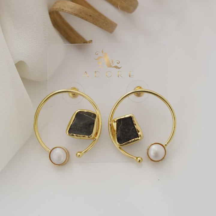 Mokshi Raw Stone Earring