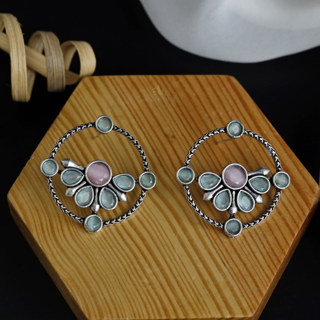 Glossy Syra Circle Earring