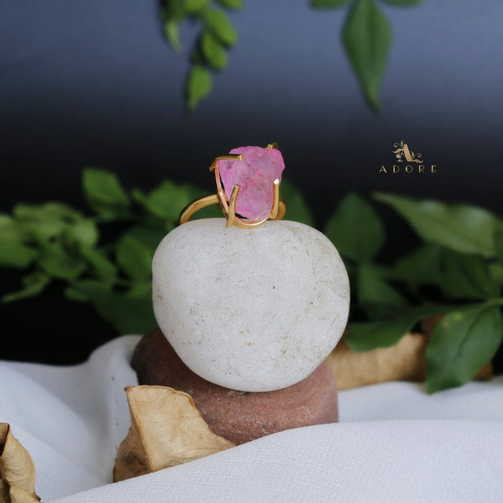 Dilrupa Raw Stone Ring
