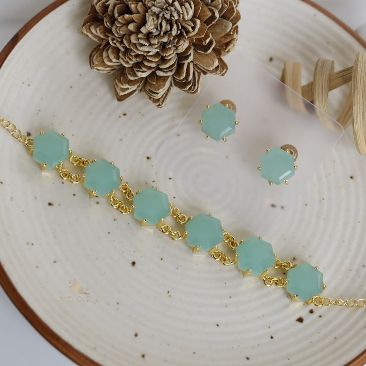 Heizel Glossy Choker With Earring