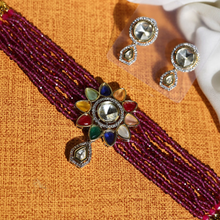 Ridhwi Polki Kundan Flower Choker