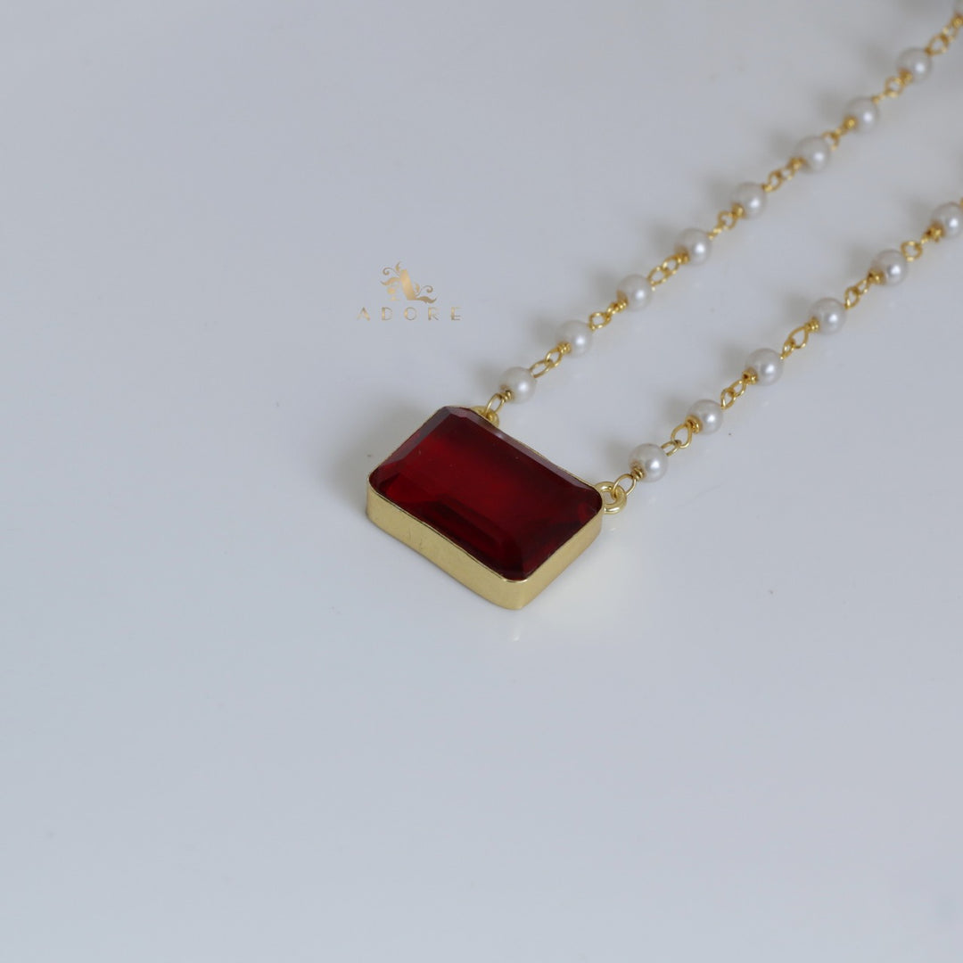 Nasmiya Rectangle Neckpiece